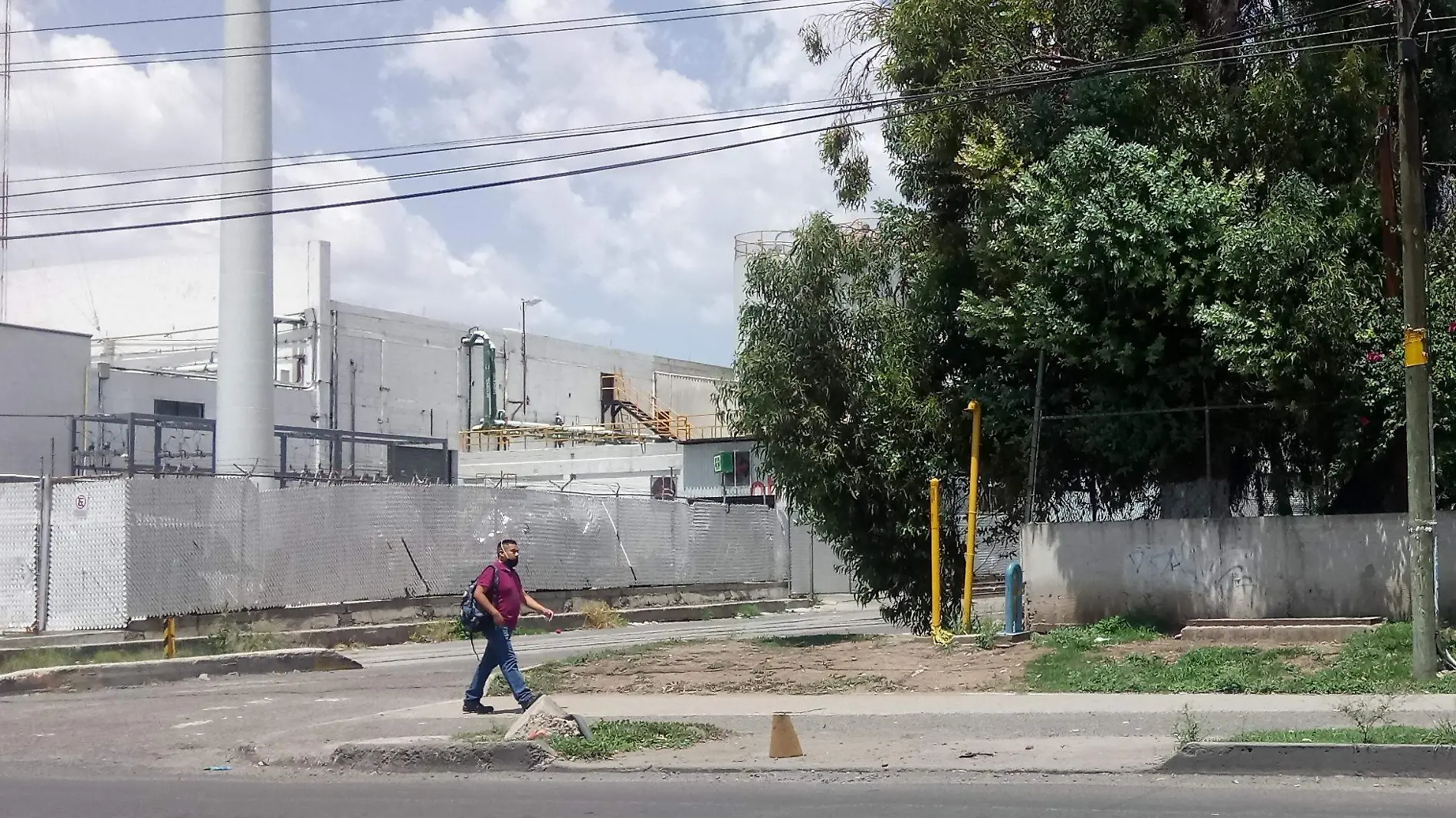 Instan a empleados a defender derechos laborales violentados a consecuencia de la pandemia.  Monsetrrat García  El Sol de San Juan del Río.